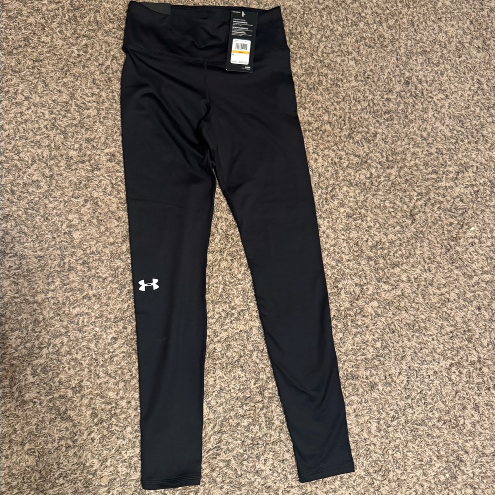 NWT Under Armour Women’s Black Leggings
